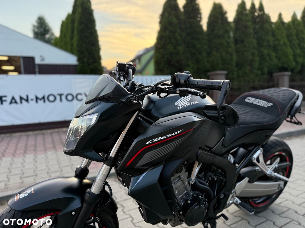 Honda CB - 15
