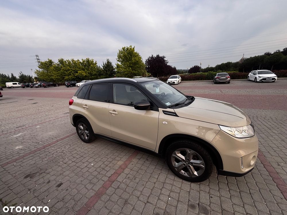 Suzuki Vitara 1.6 Comfort 2WD - 2