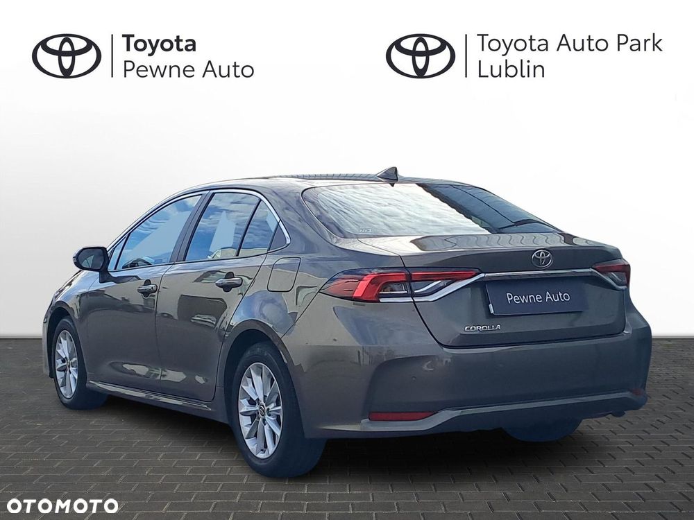 Toyota Corolla - 3