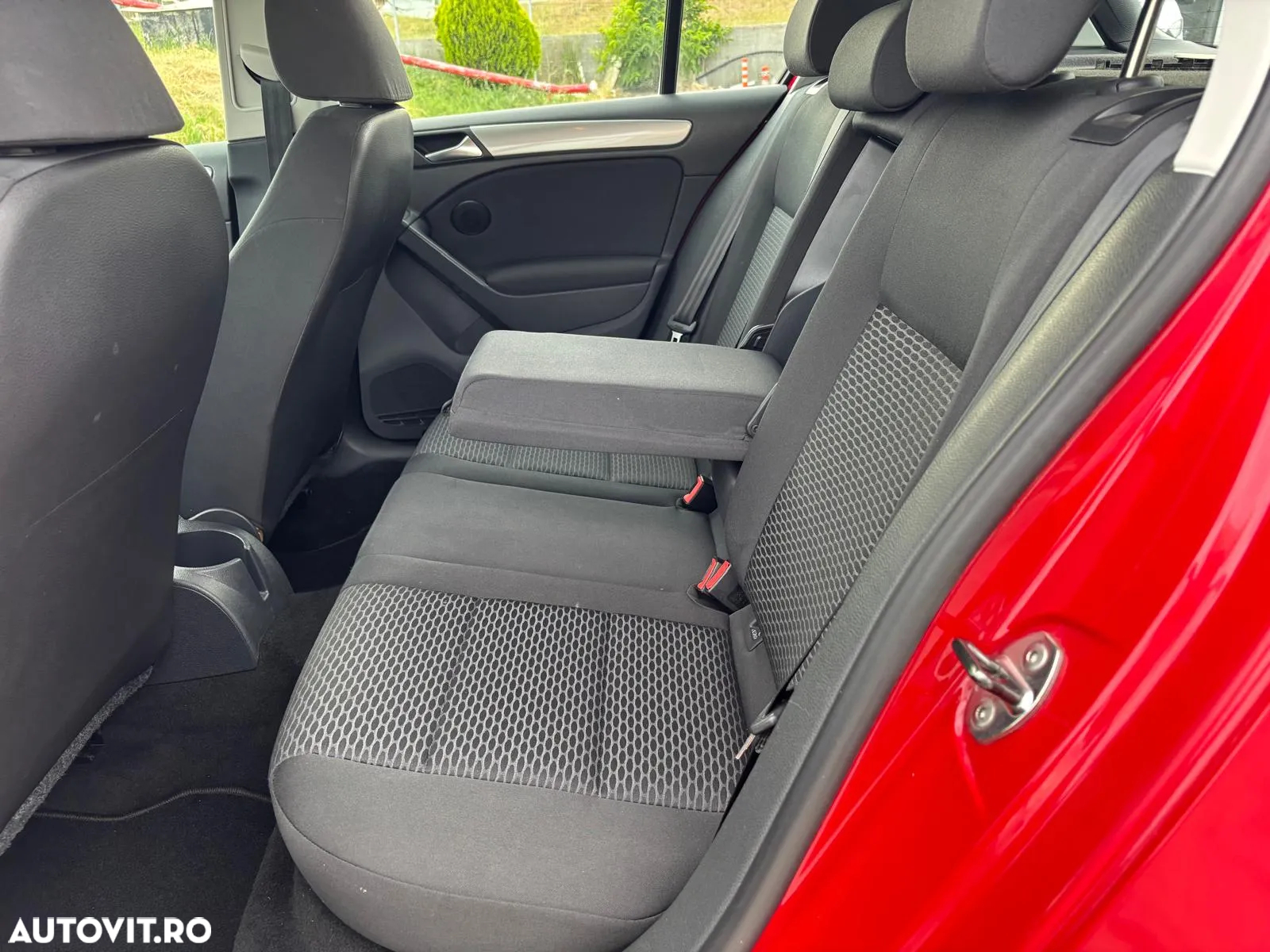 Volkswagen Golf 1.4 Comfortline - 12