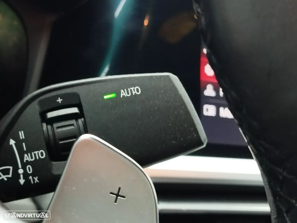 BMW 420 d Desportiva M Auto - 34