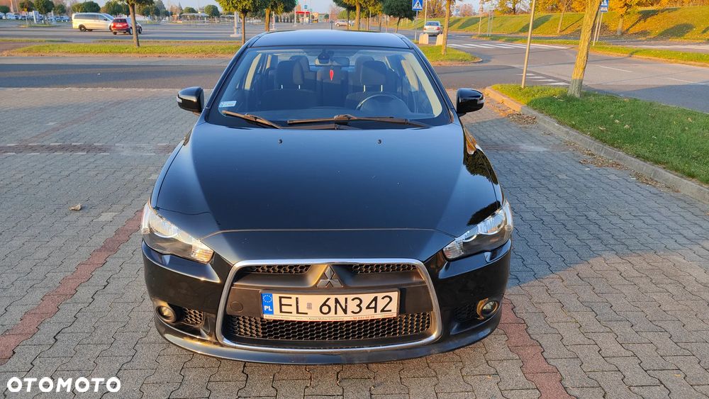 Mitsubishi Lancer 2015 photo 3