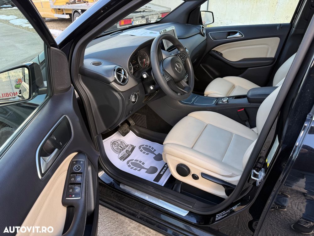 Mercedes-Benz B 180 - 14