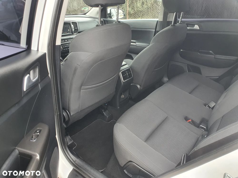 Kia Sportage 1.6 GDI 2WD DREAM-TEAM EDITION - 10