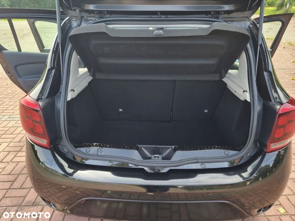 Dacia Sandero - 6