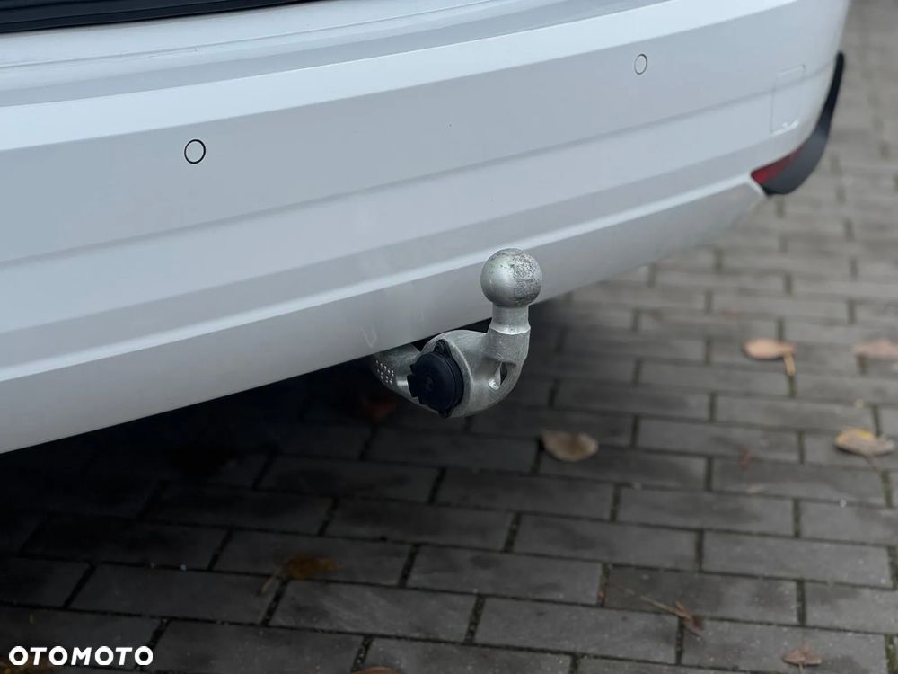 BMW Seria 2 218i Luxury Line - 9