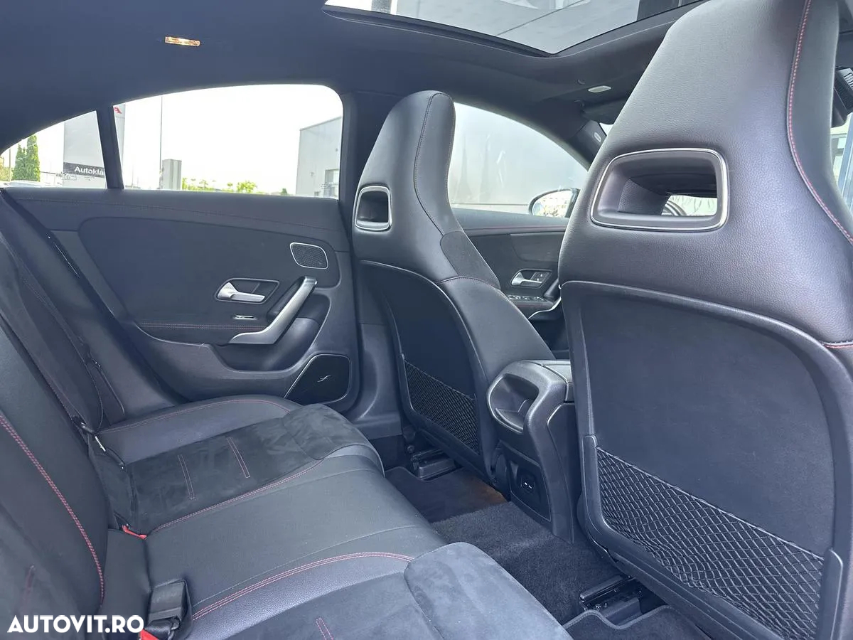 Mercedes-Benz CLA 250 e 8G-DCT AMG Line - 14