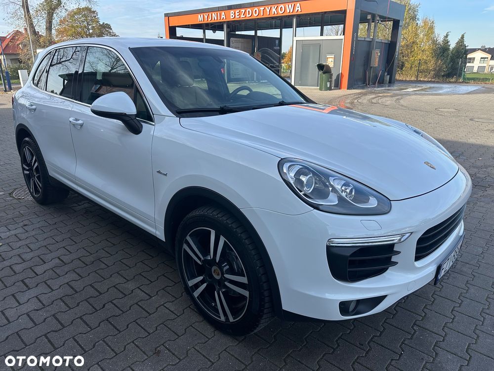 Porsche Cayenne Diesel Platinum Edition - 24