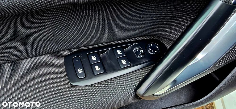 Peugeot 308 SW BlueHDi 130 Stop & Start Active Business-Paket - 22