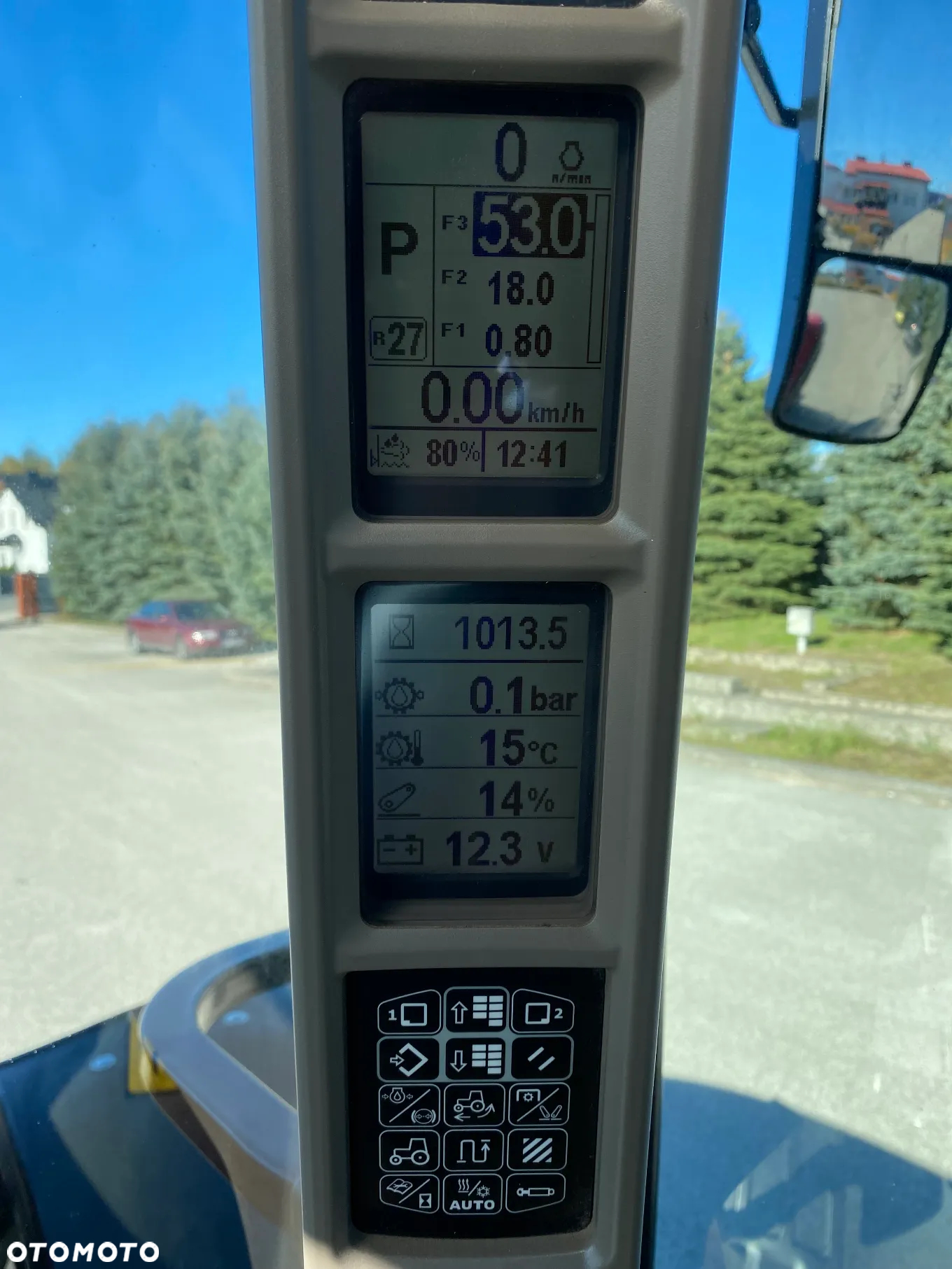 Case IH OPTUM 270 CVX DRIVE - 18
