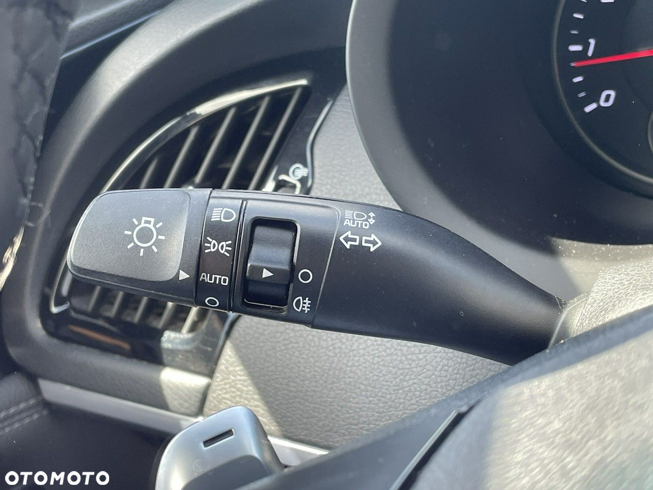 Kia Stinger - 23