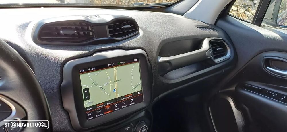 Jeep Renegade - 15