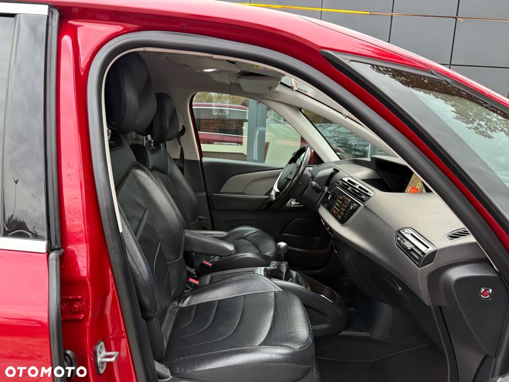 Citroën C4 Picasso 1.6 e-HDi Exclusive - 30