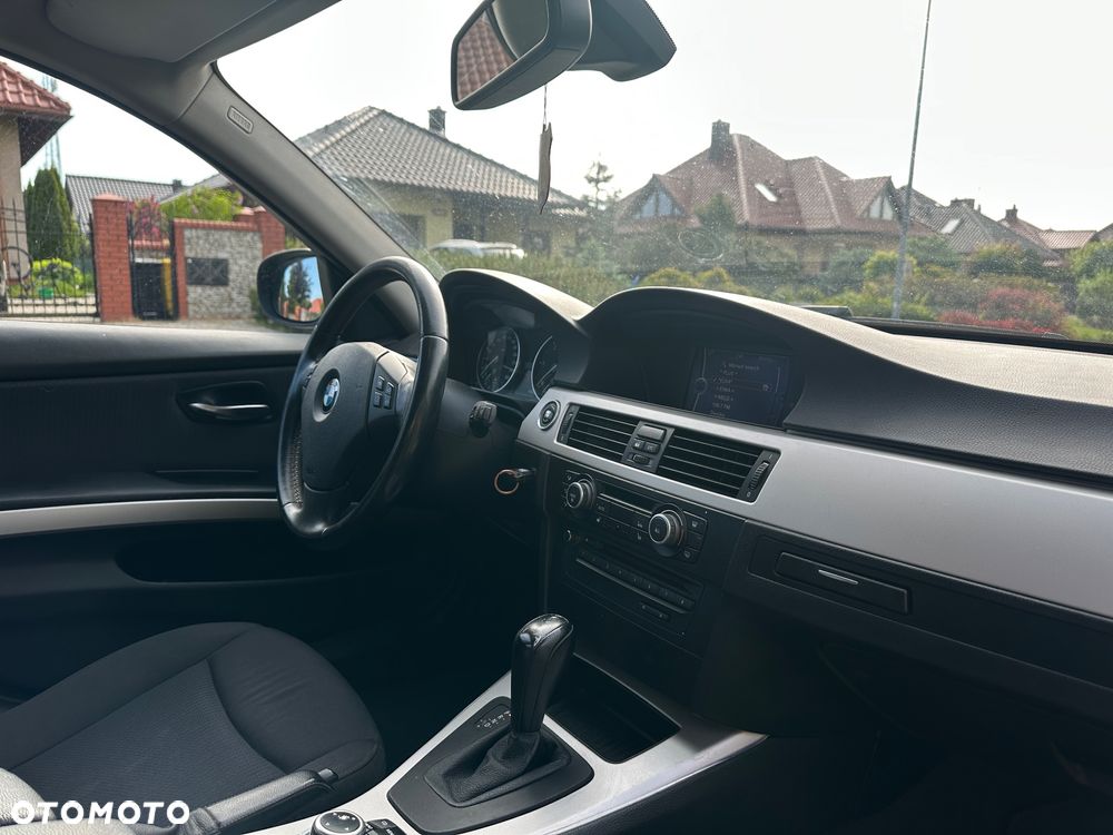 BMW Seria 3 - 17
