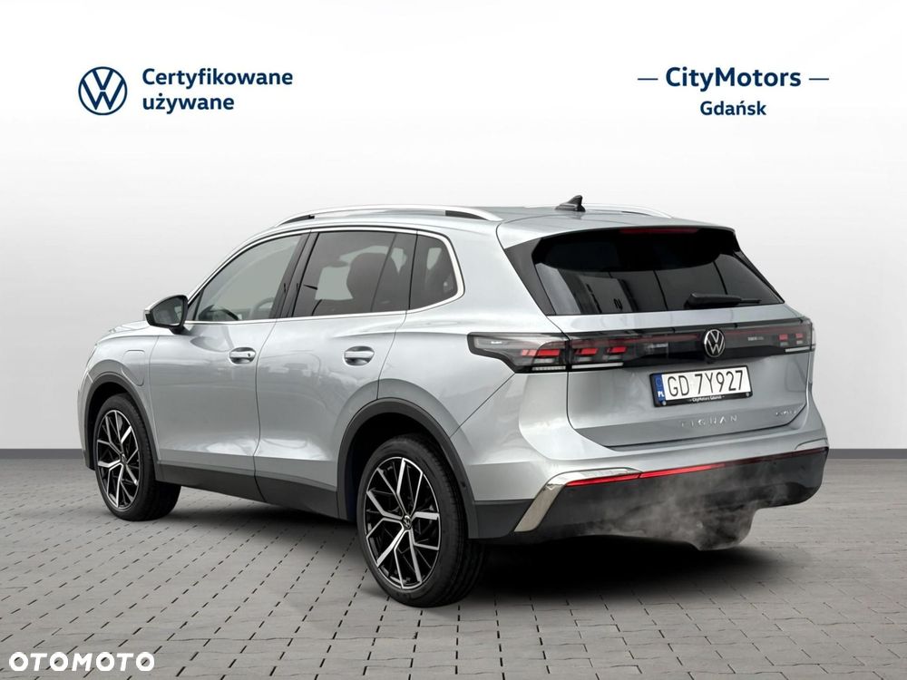 Volkswagen Tiguan - 4