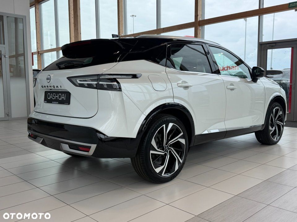 Nissan Qashqai - 4