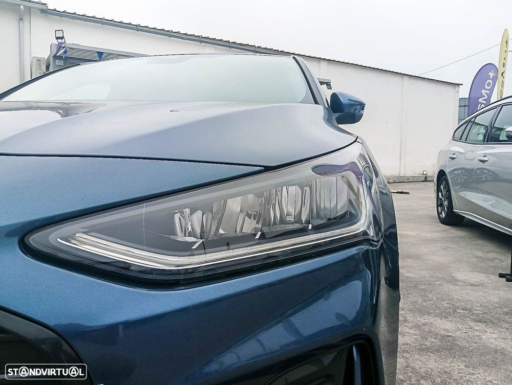 Ford Focus 1.0 EcoBoost MHEV ST-Line X - 25