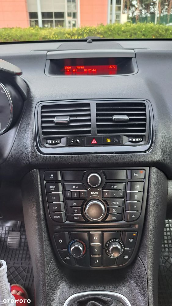 Opel Meriva 1.3 CDTI Essentia - 9