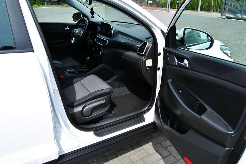 Hyundai Tucson 1.6 CRDi 48V-Hybrid 2WD DCT Prime - 11