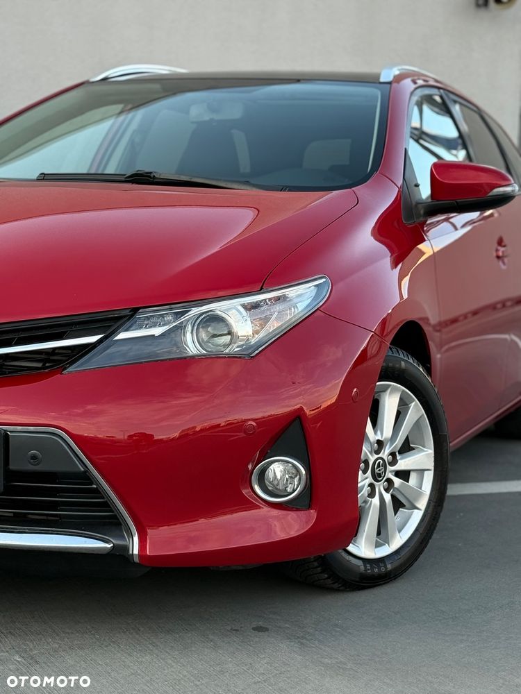 Toyota Auris 2.0 D-4D Premium Comfort - 10