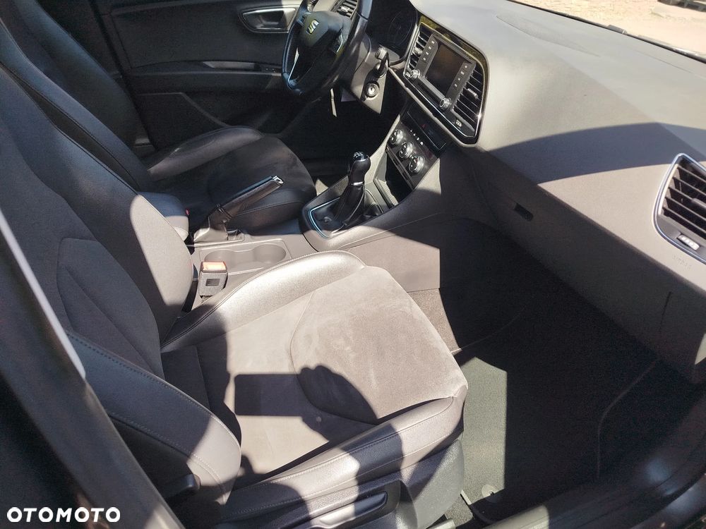Seat Leon Sportstourer 1.6 TDI Ecomotive Style - 11