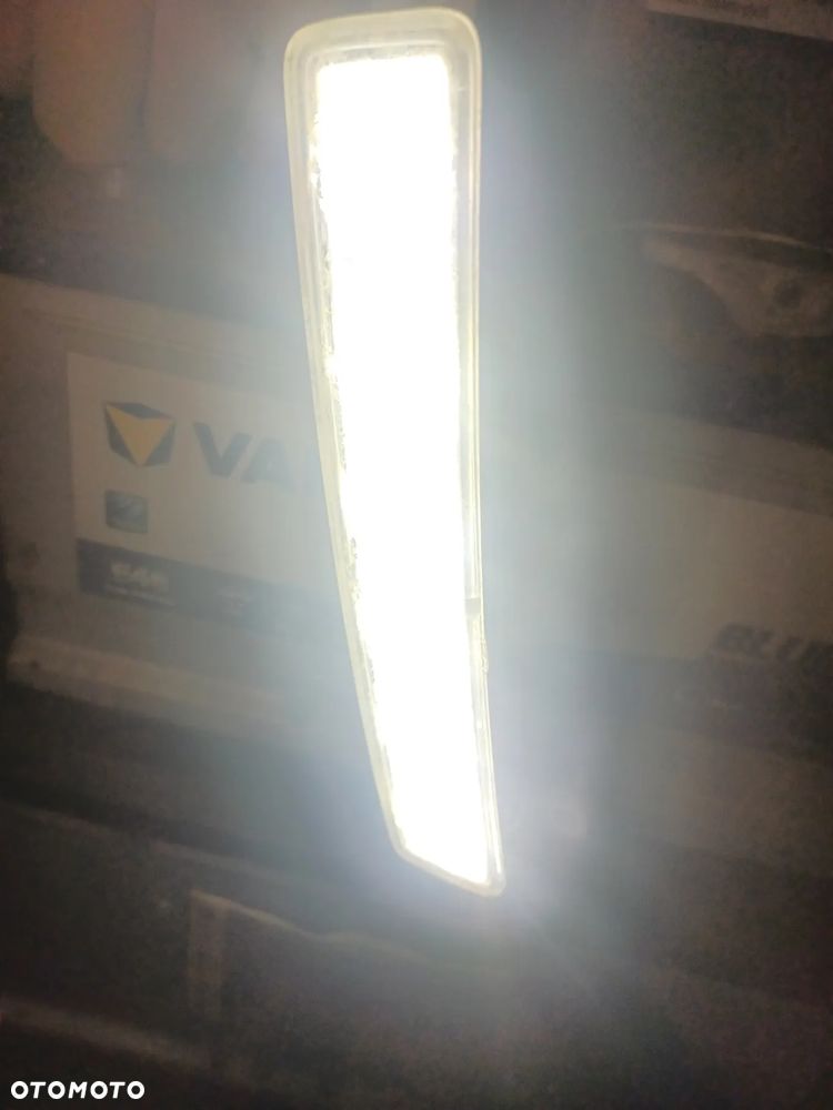 LAMPA LED PRAWA DRL CITROEN C3 9677409380 - 4