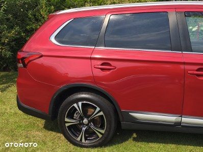 Mitsubishi Outlander 2.0 2WD - 4