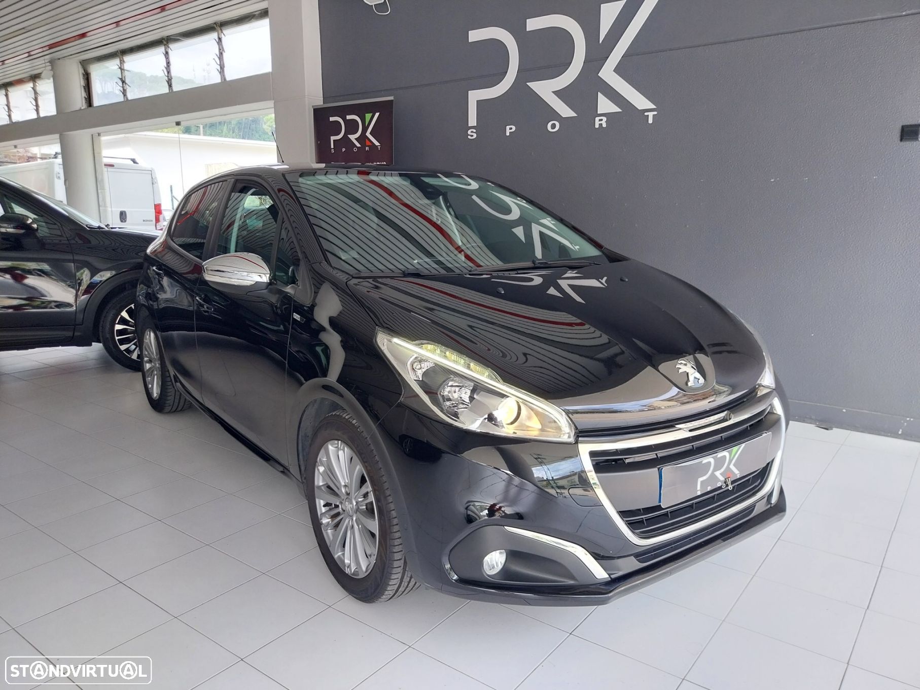 Peugeot 208 1.2 PureTech Style - 1
