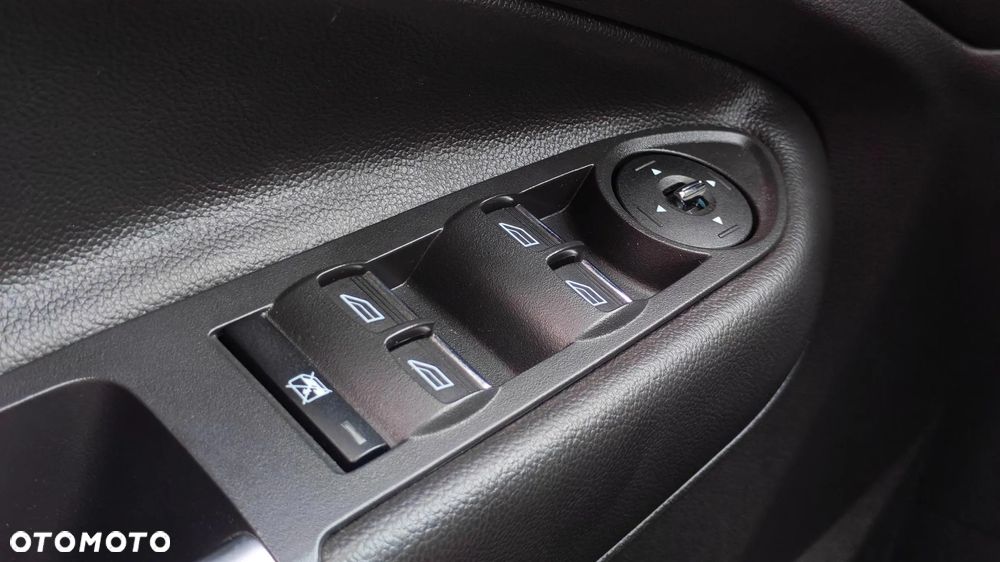 Ford Kuga 2.0 TDCi 4x4 Individual - 36