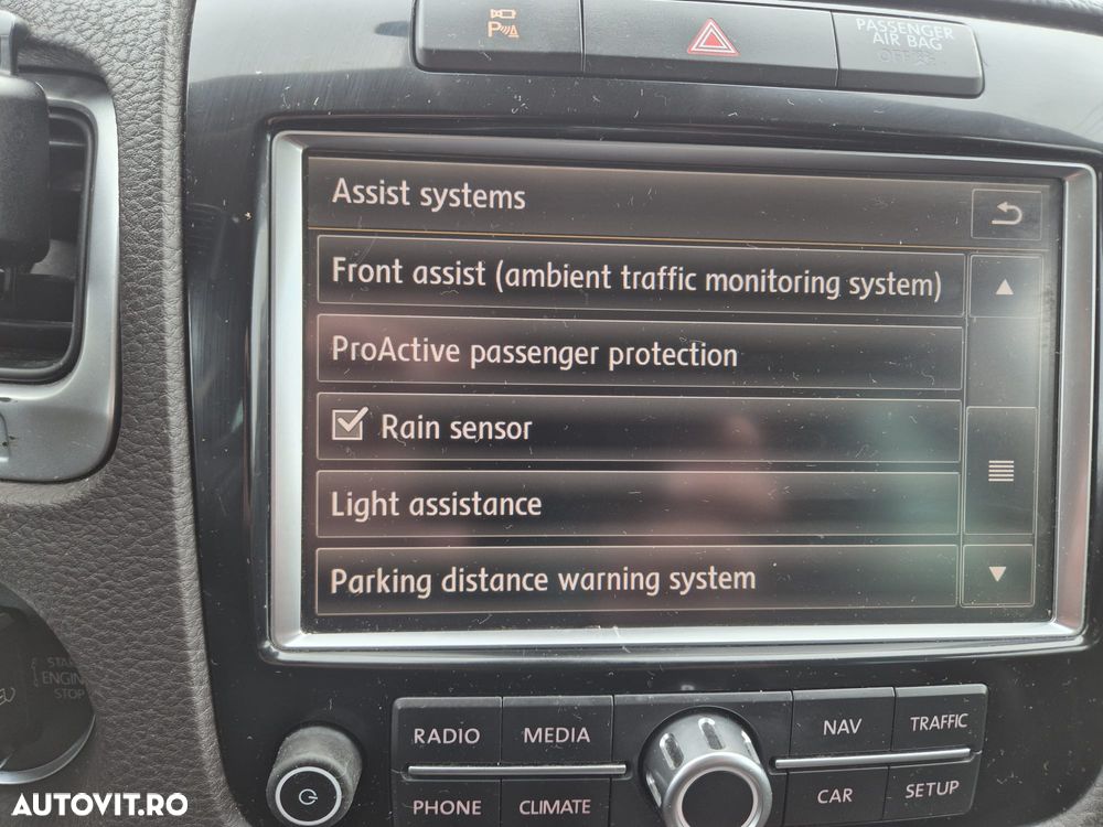 Volkswagen Touareg - 7