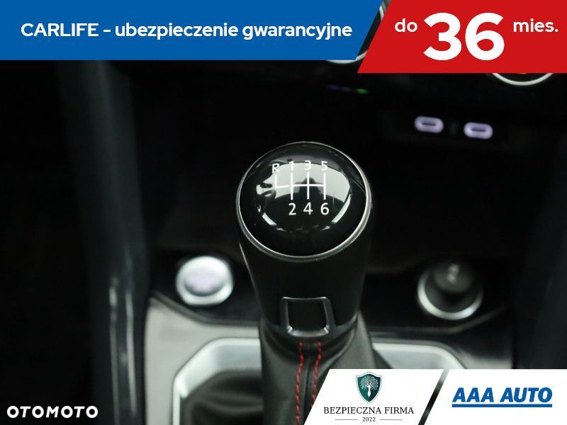 Volkswagen T-Roc - 18