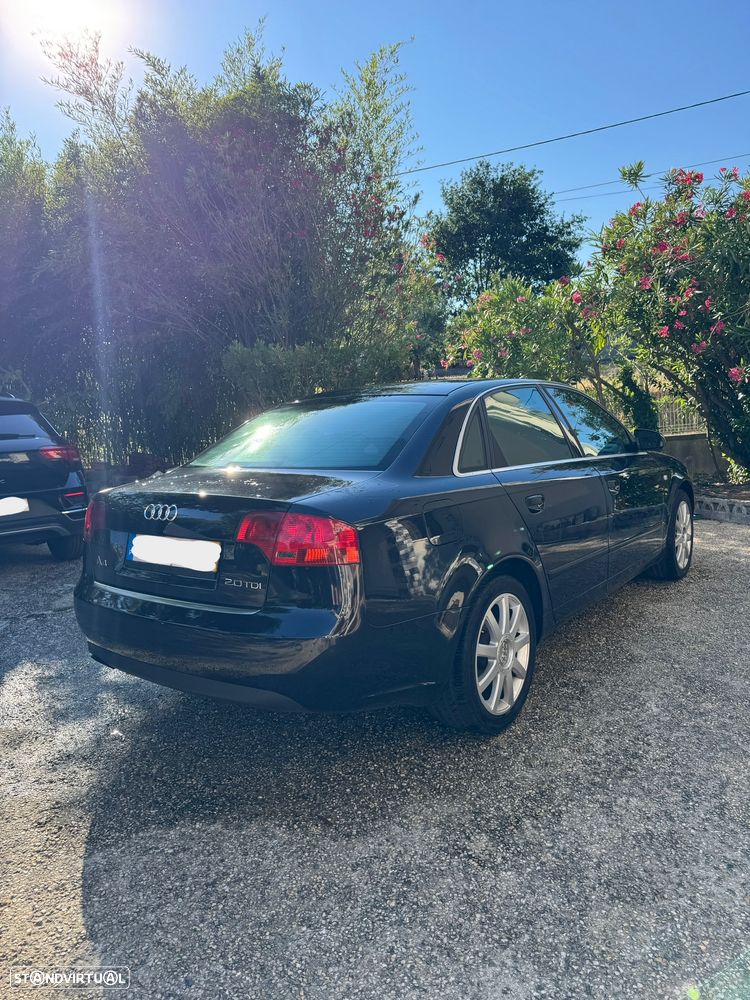 Audi A4 2.0 TDI - 2