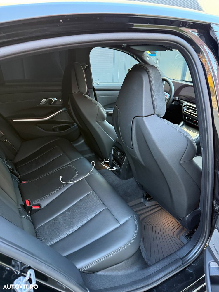 BMW M3 Competition xDrive AT - 17
