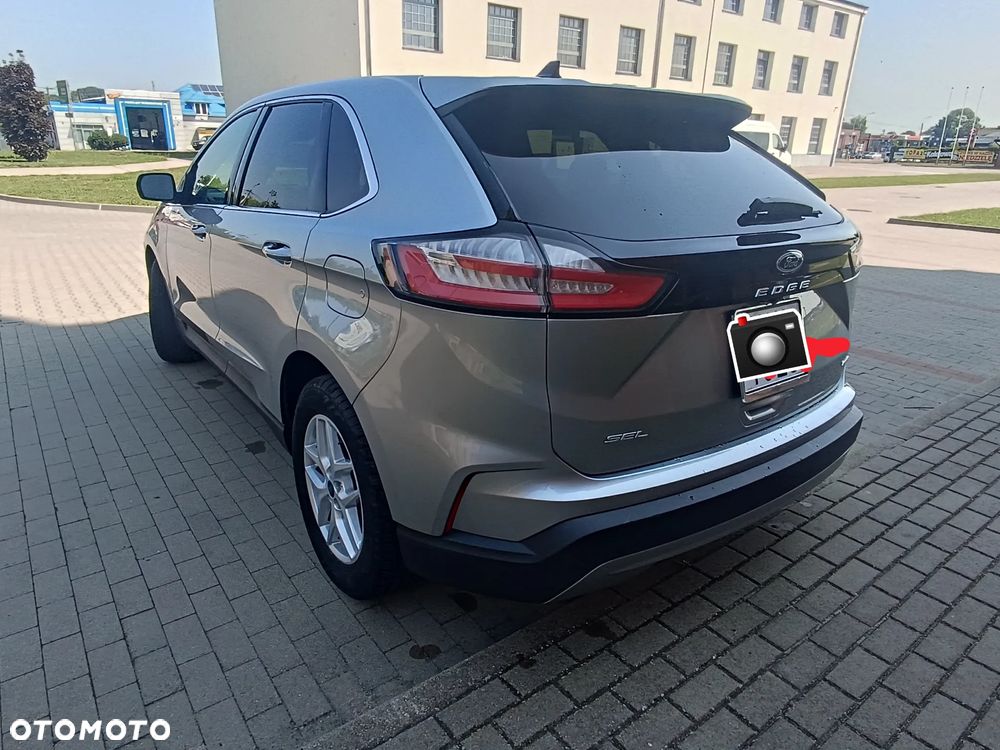 Ford Edge - 17