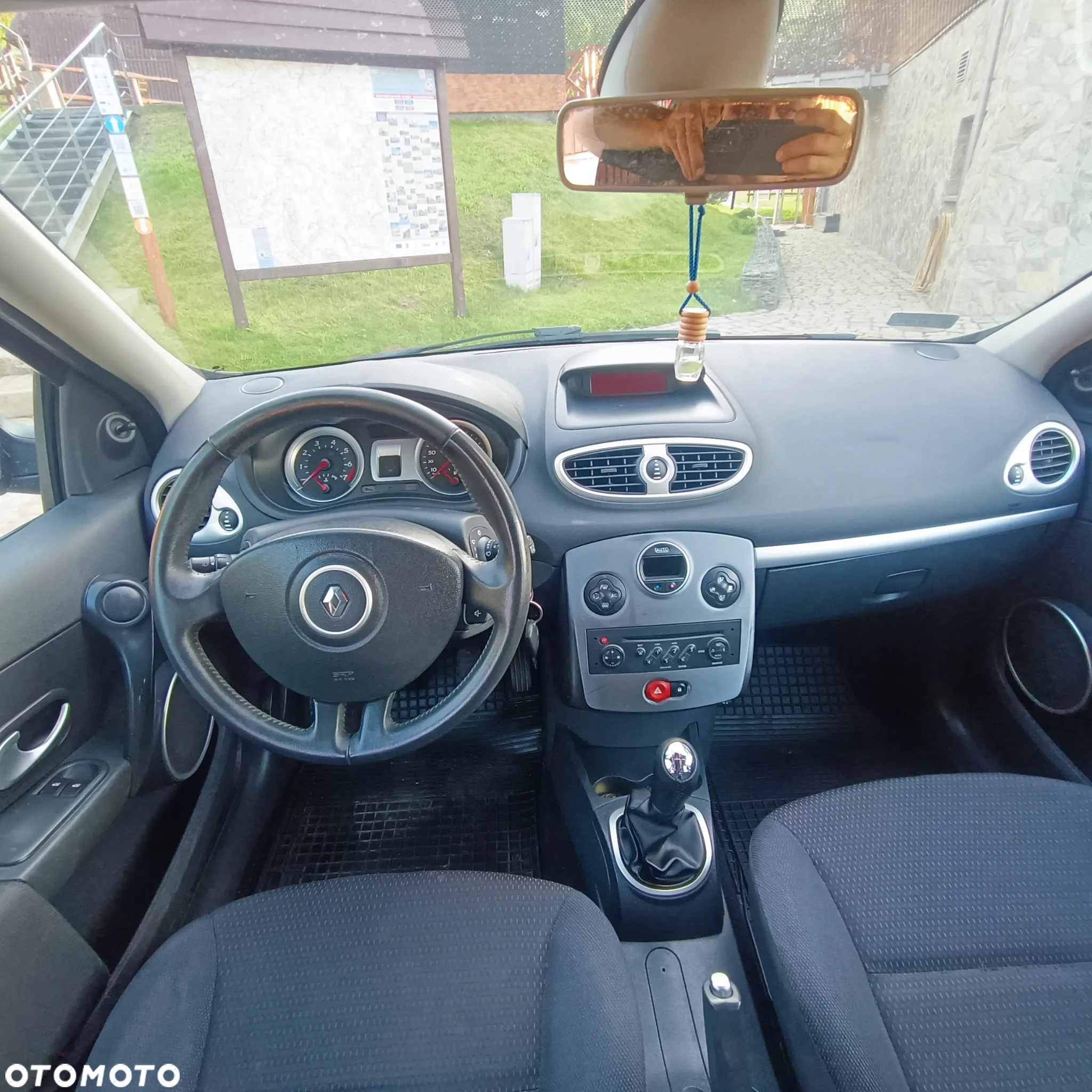 Renault Clio 1.6 16V Exception - 32