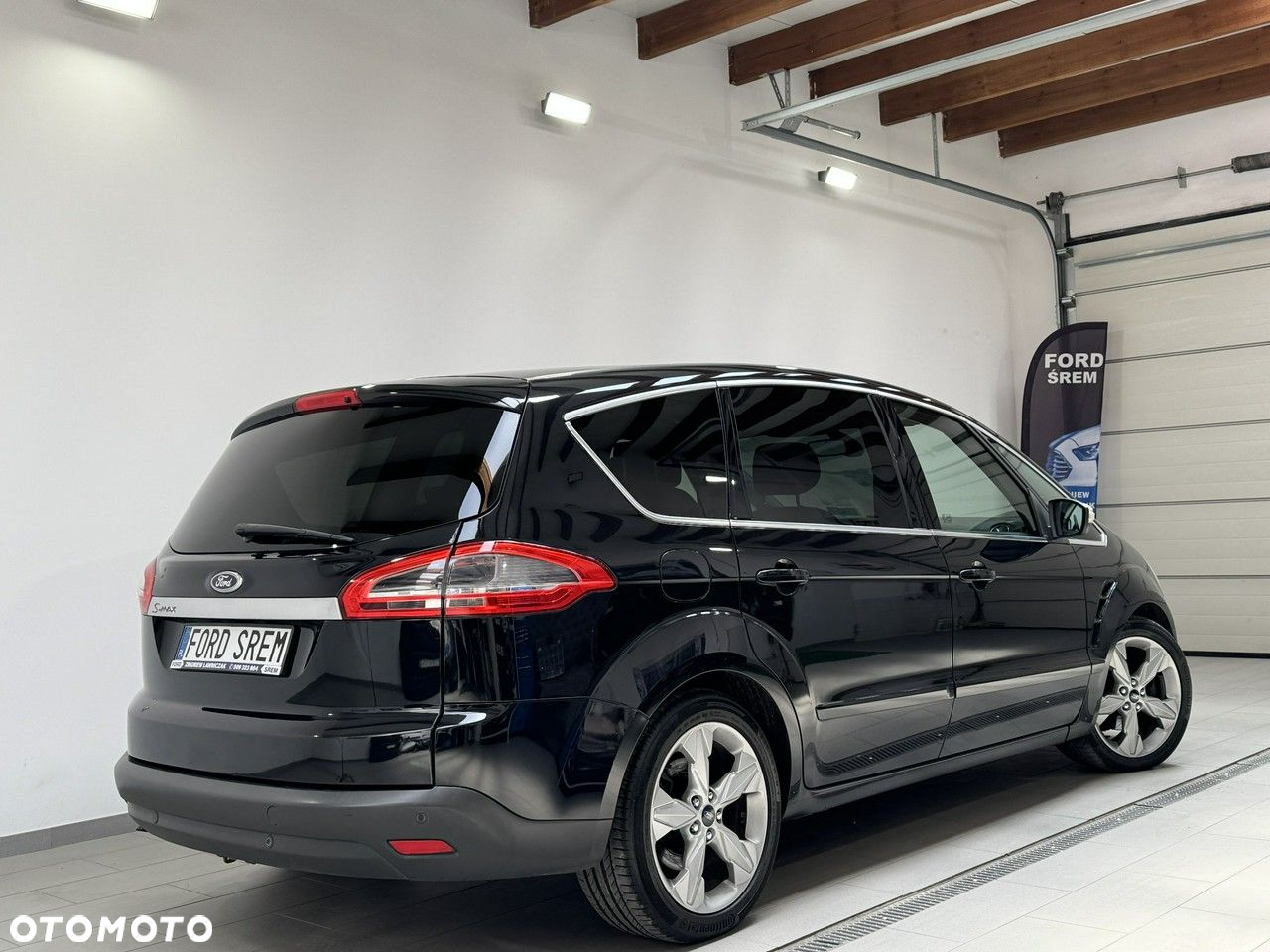 Ford S-Max - 8