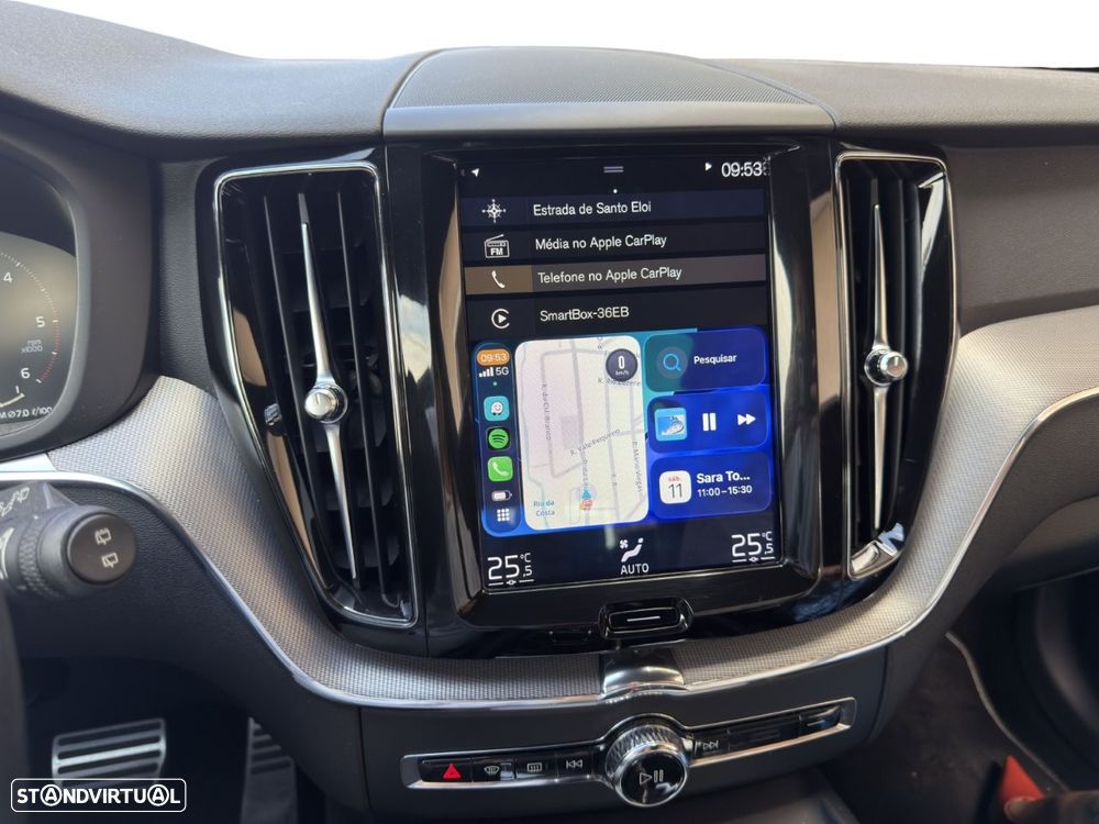 Volvo XC 60 2.0 D4 R-Design Geartronic - 14