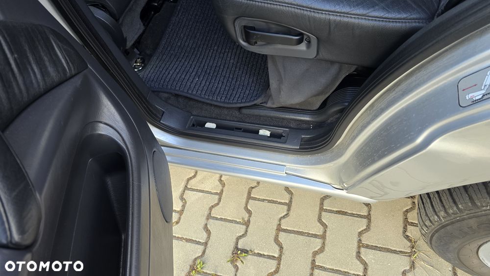 Mercedes-Benz ML 500 - 20
