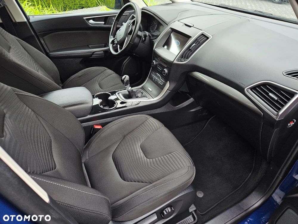 Ford S-Max 2.0 EcoBlue Titanium - 23