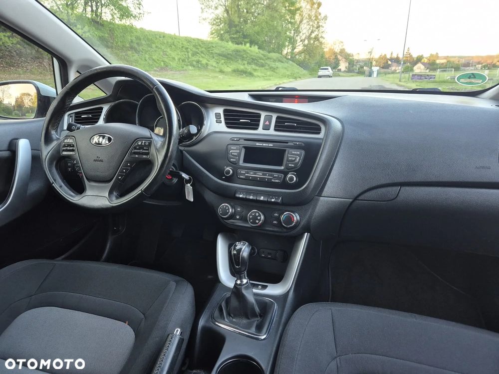Kia Ceed 1.6 CRDi 128 97g Edition 7 - 8
