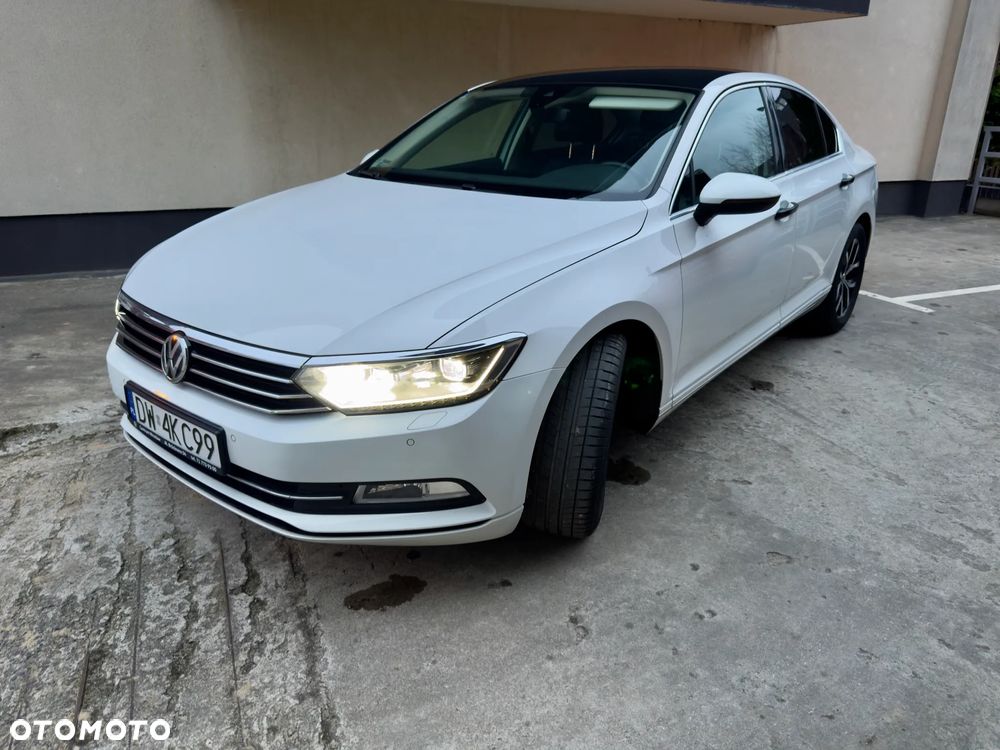 Volkswagen Passat - 14