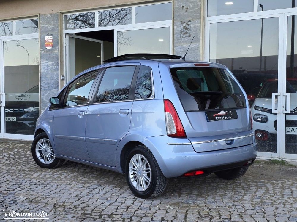 Lancia Musa 1.3 16V M-jet Platino DFN - 12