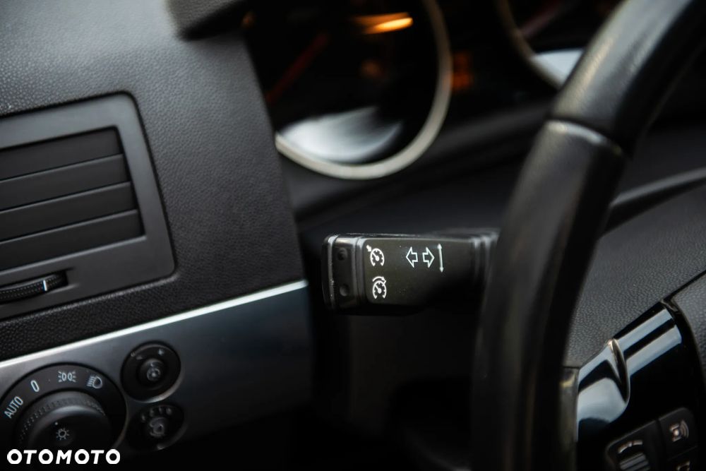 Opel Astra 1.6 Cosmo - 19