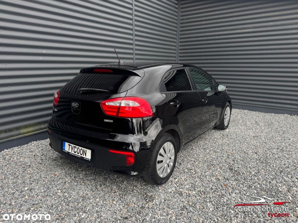 Kia Rio - 23