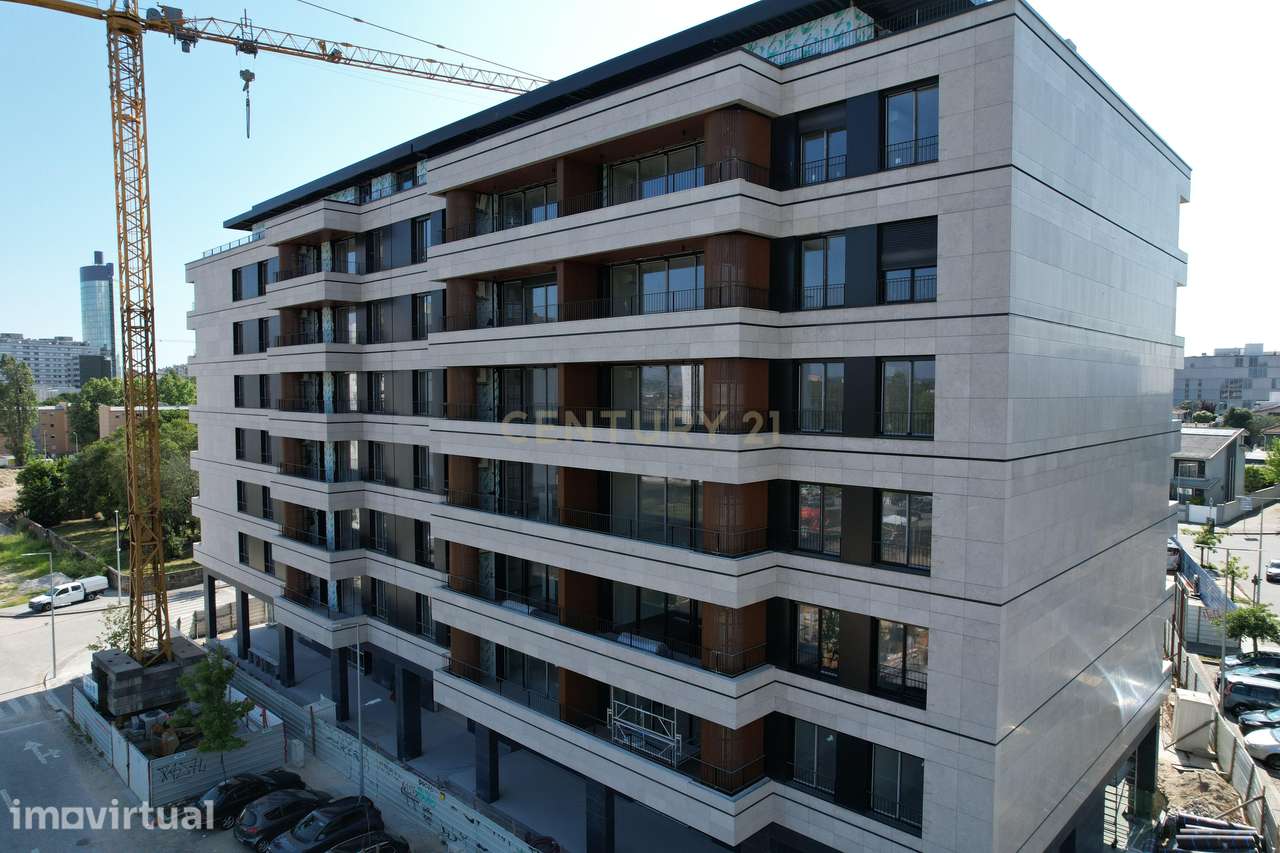 Apartamento T4 no Empreendimento O2 Maia | Espaço, Elegância e Confort - Grande imagem: 3/26