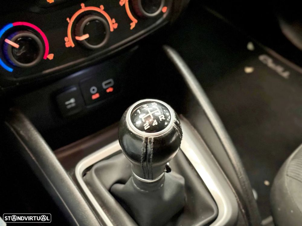 Fiat Tipo Station Wagon 1.3 M-Jet Easy - 15