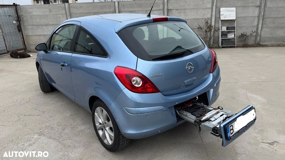 Opel Corsa 1.3 CDTI DPF Edition - 12