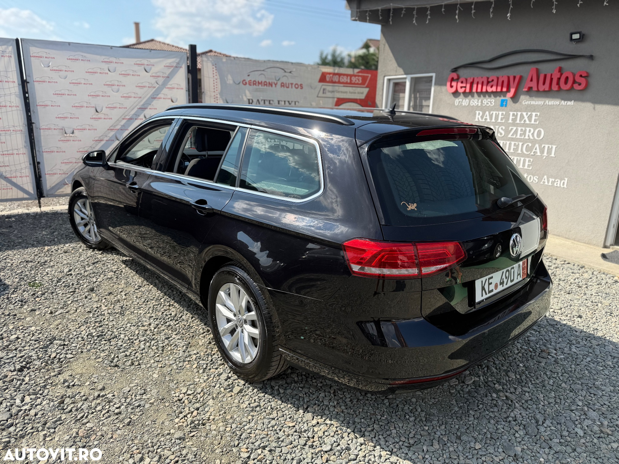 Volkswagen Passat Variant 2.0 TDI DSG Comfortline - 4