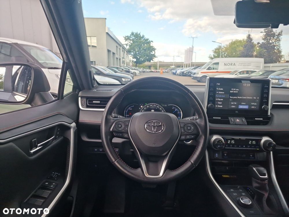 Toyota RAV4 - 21