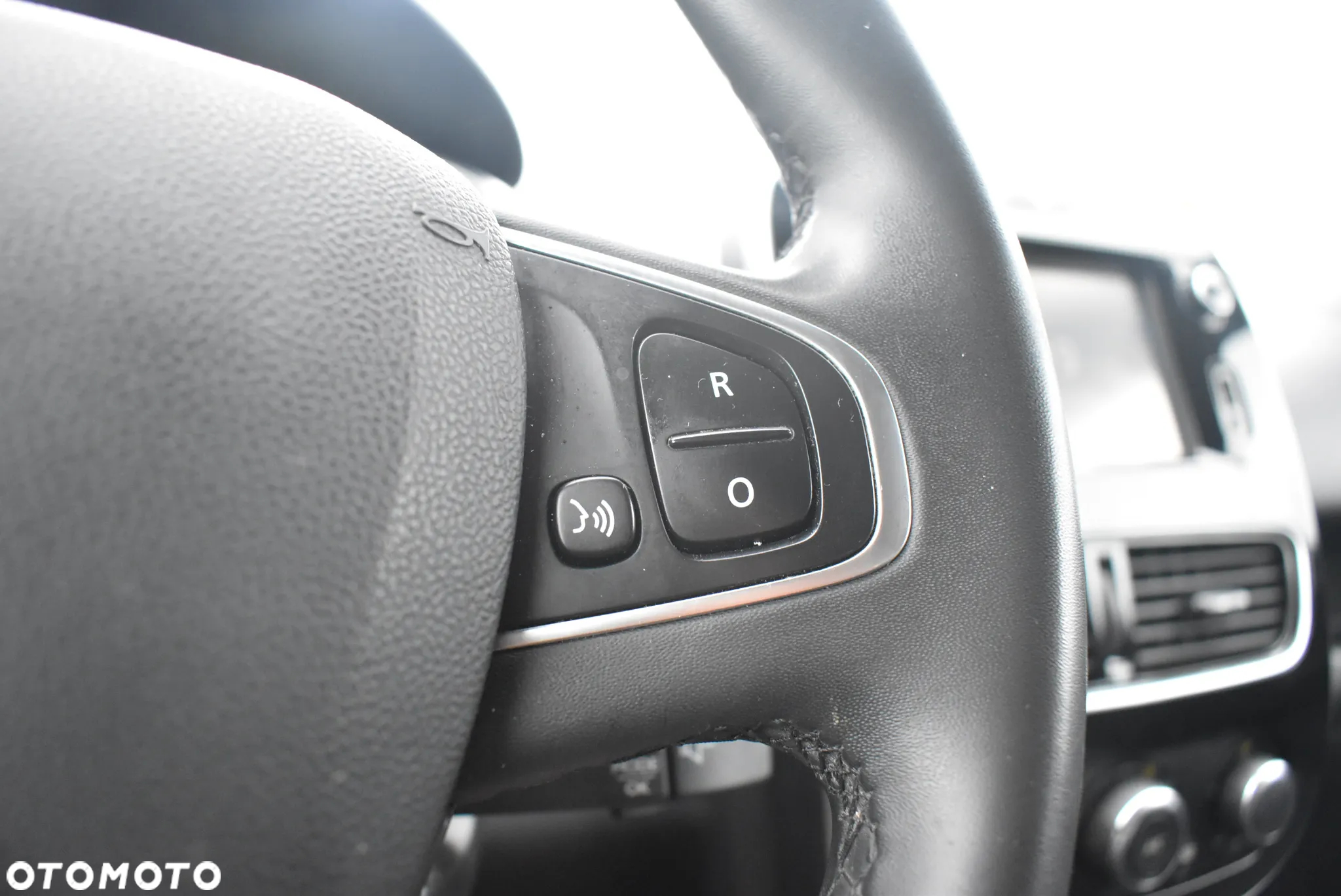 Renault Clio 1.5 dCi Energy Limited - 25